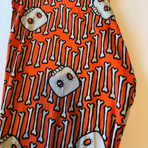 Halloween Leggings LuLaRoe TC2 Plus Sized Tall Curvy Plus fit size 18+ 🎃💀 - Picture 2 of 3